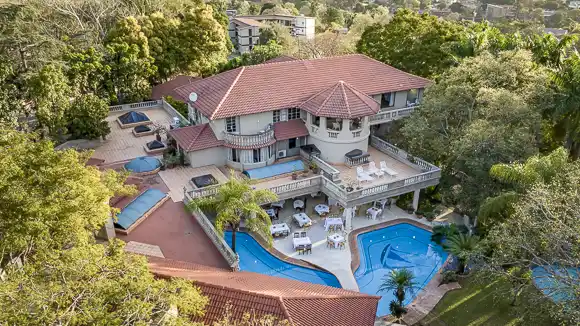 Christie’s at 32 on Russell